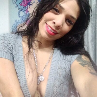 kimberly_999 Live Cam on StripChat