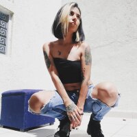 AliceeLidell's Offline XXX Chat