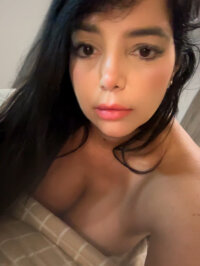 cabaretgirl's Offline XXX Chat