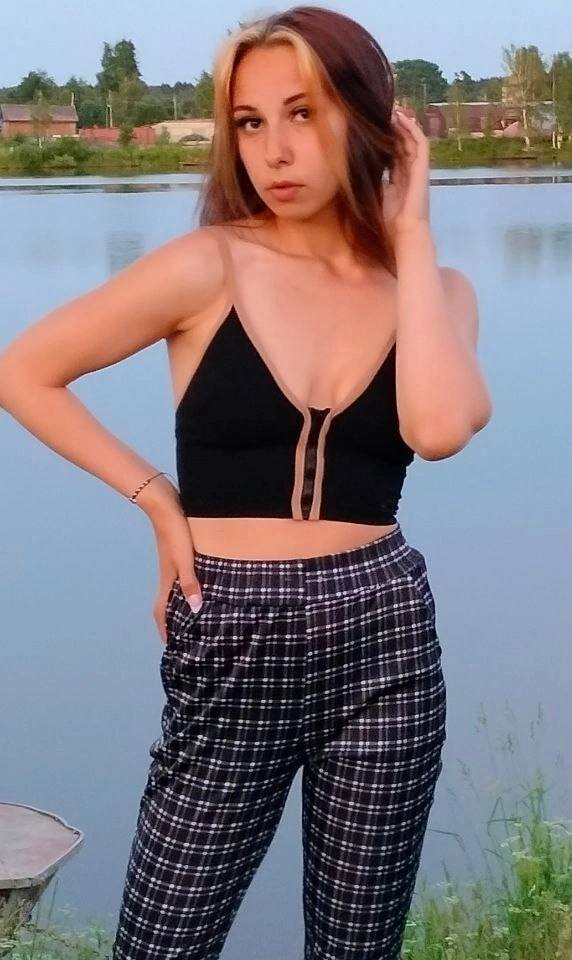 Emily_xkiss profile