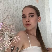 MILEY_MI's Offline Chat Room