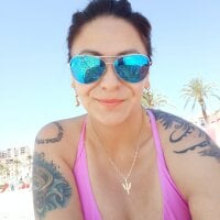 Lilith_sweet_'s Offline Chat Room