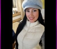 salome_chloe's Offline Chat Room