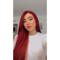 abbi_portrr's Offline Chat Room
