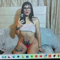 incognyta's webcam live show