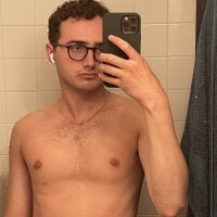 trvr222's webcam live show