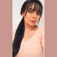 saritha_thompson's Offline Chat Room
