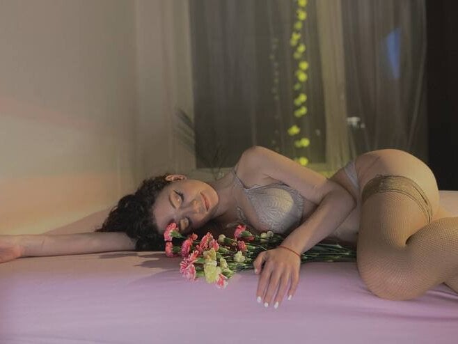 sensual_elza profile