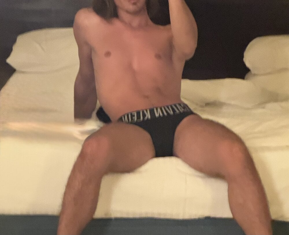 allegingbound from stripchat