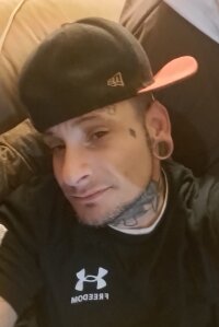 Italianstripper4u84's Offline XXX Chat