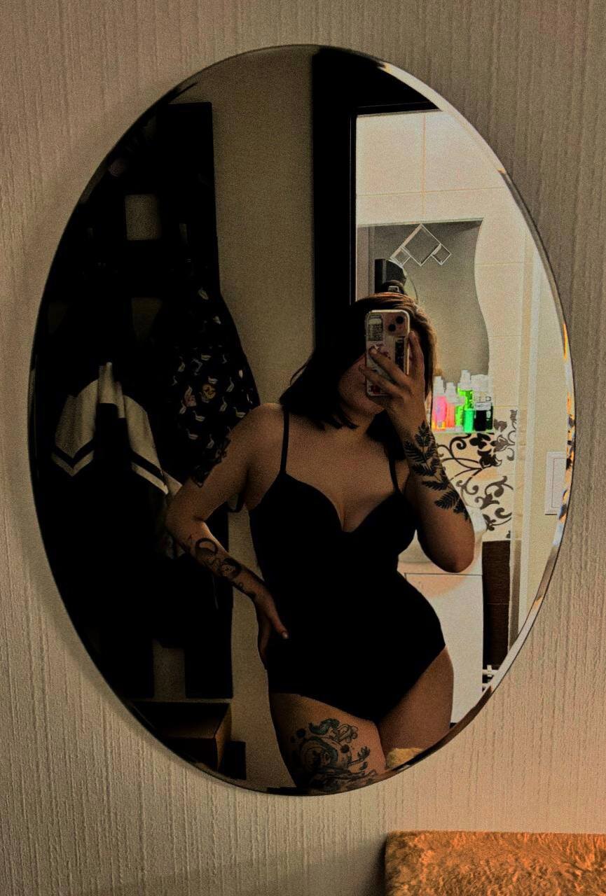 secret_angelica