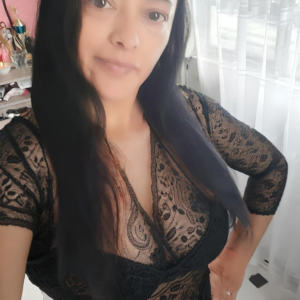 dirty_lady17's chat room