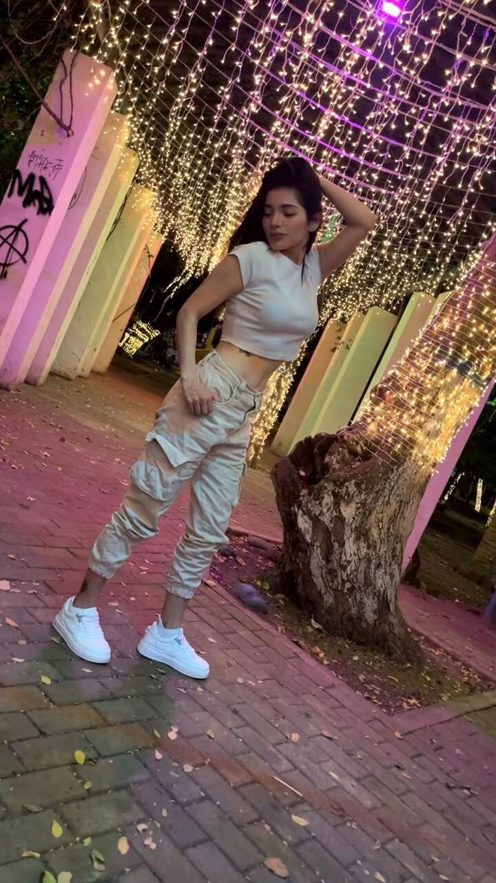 Lornamedina07