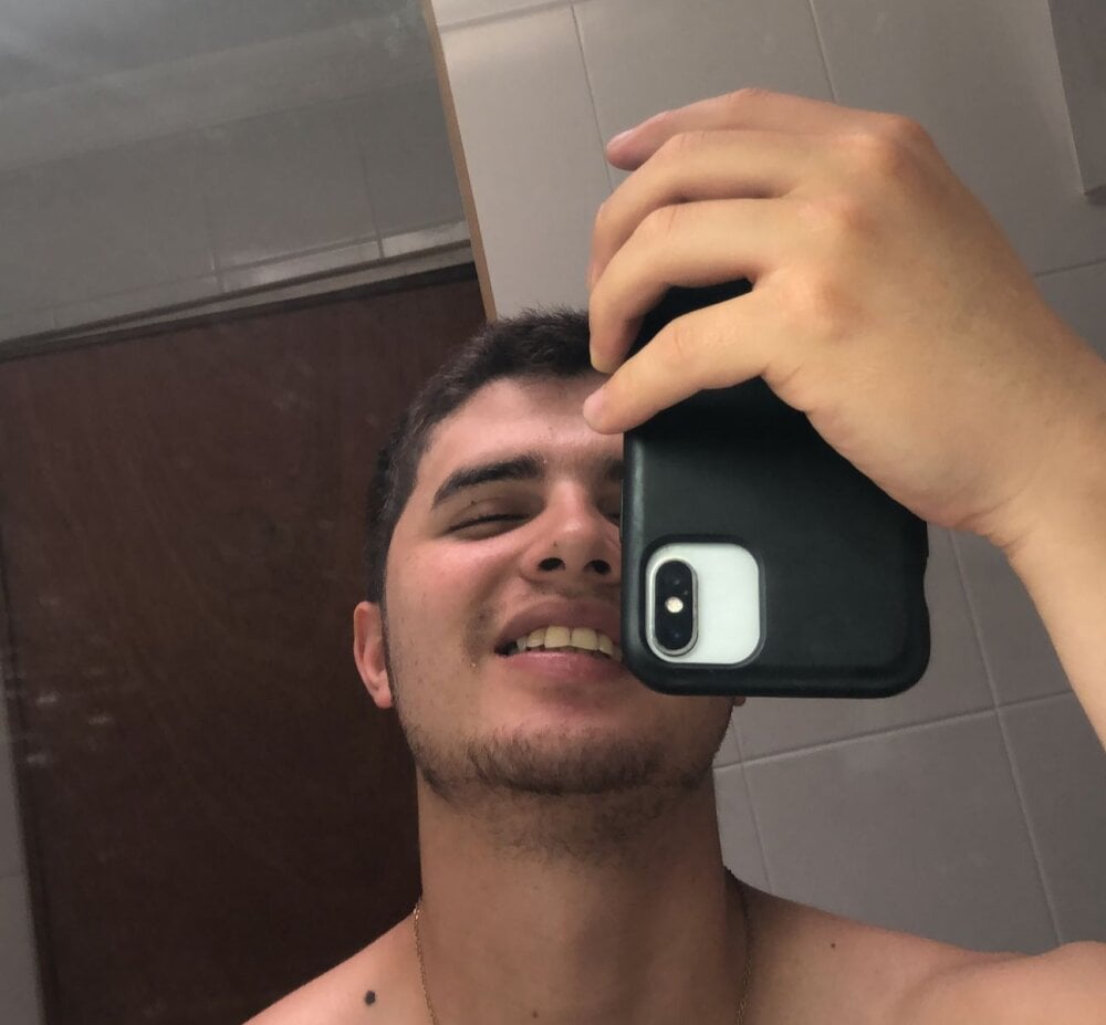Cutee_sweett's Offline XXX Chat