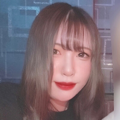 m_runa 🈺 naked cam
