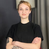 AmityFigge's Offline Chat Room