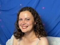 LoraleyWants' Offline Chat Room