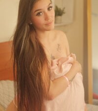 Paola_wood's webcam live show