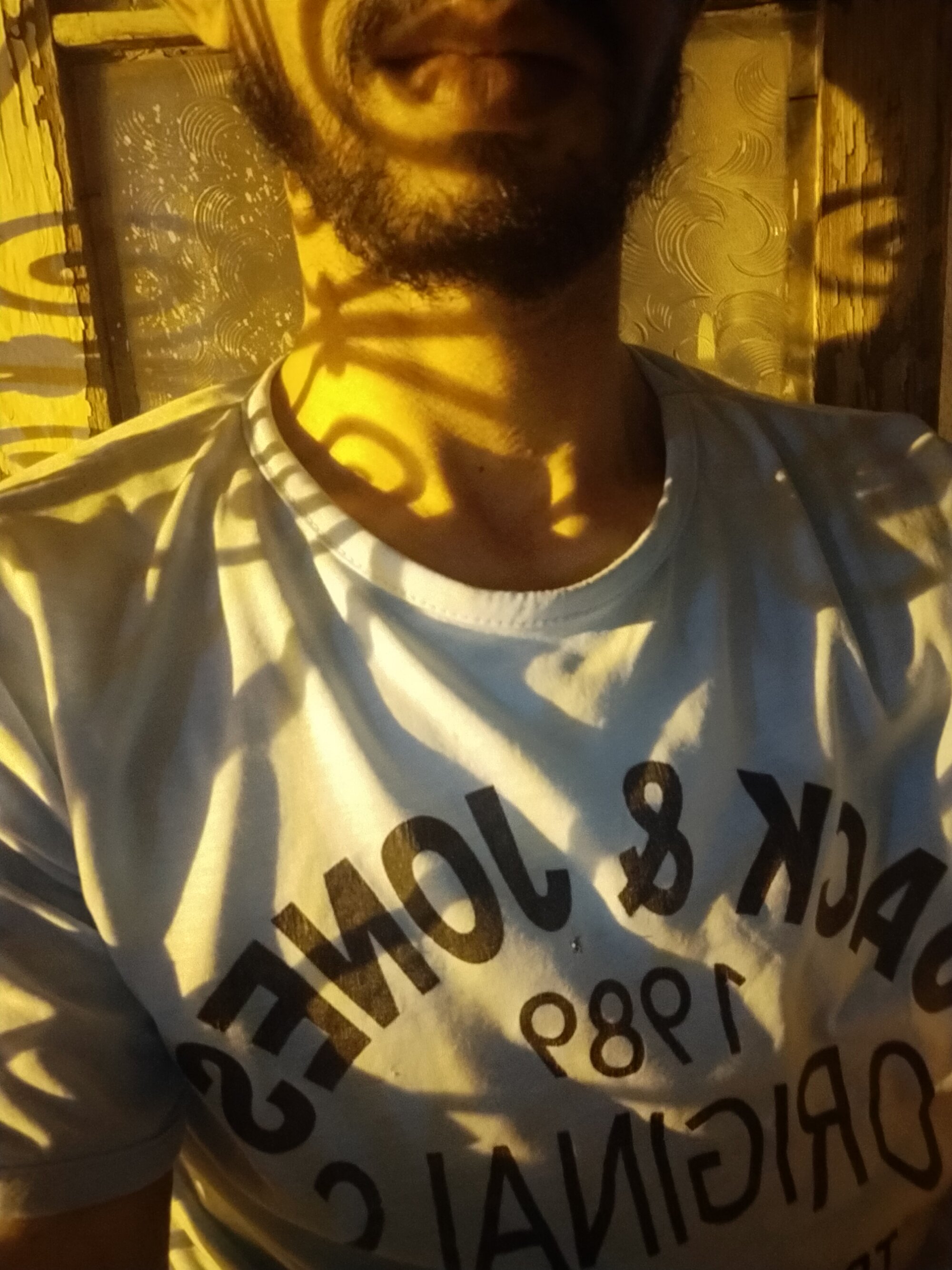 Arabe-strong