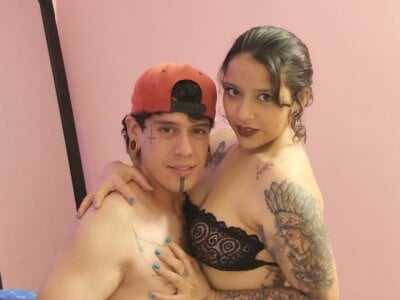 naughty_fckrs - colombian young