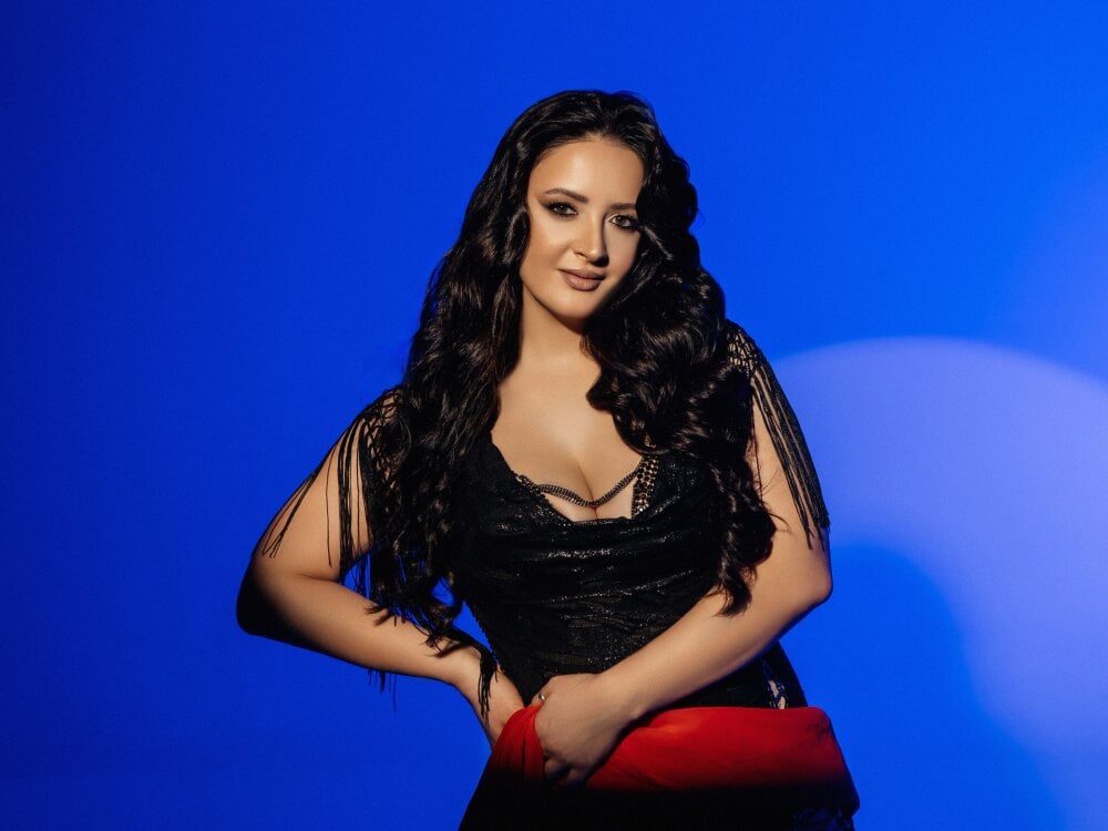 elinabellucci webcam livesex profile