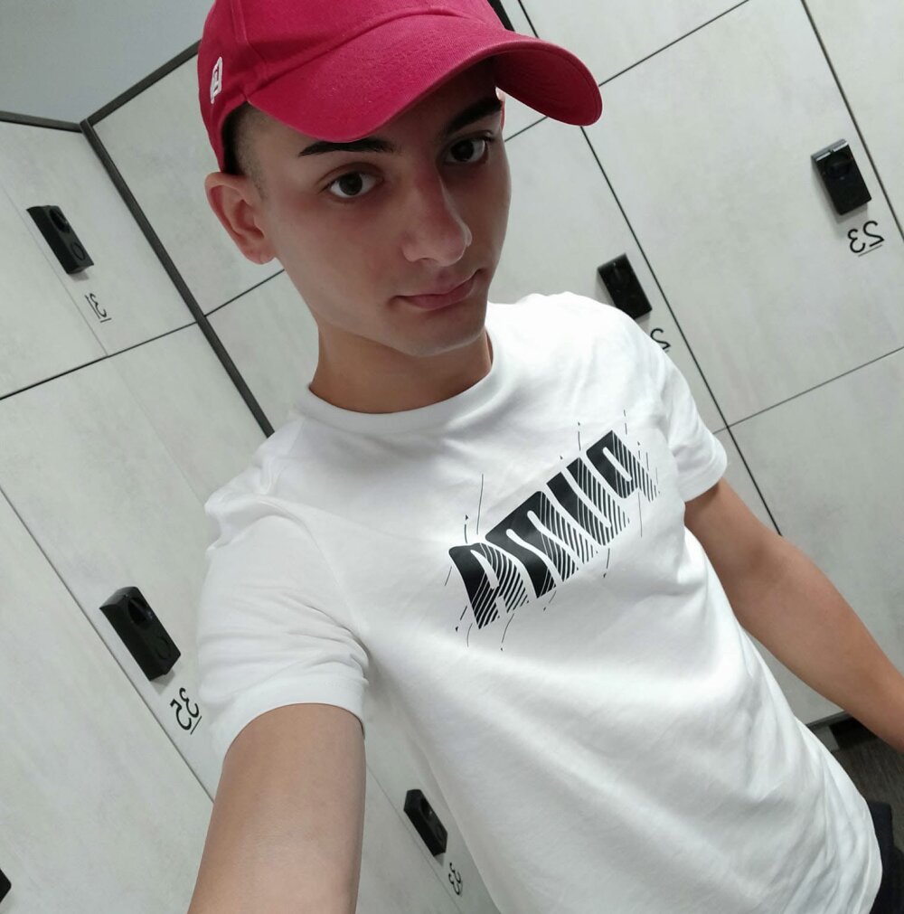 istvn2001a Offline XXX Chat