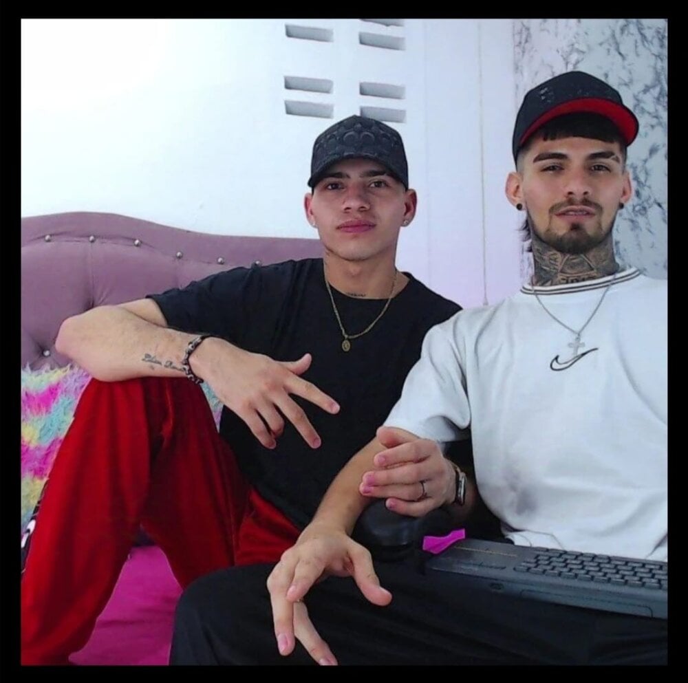 Brutal_Sex_Fucking's Offline XXX Chat