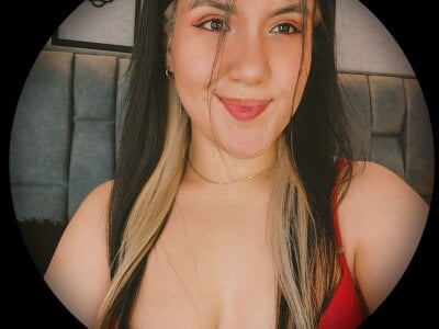 Sweet--emily Female Twerk Free Webcam Nude