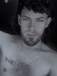 Модель daddyforshort8