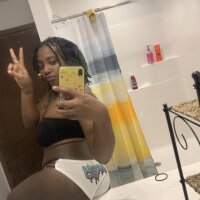 SmokieMonroe's Offline XXX Chat