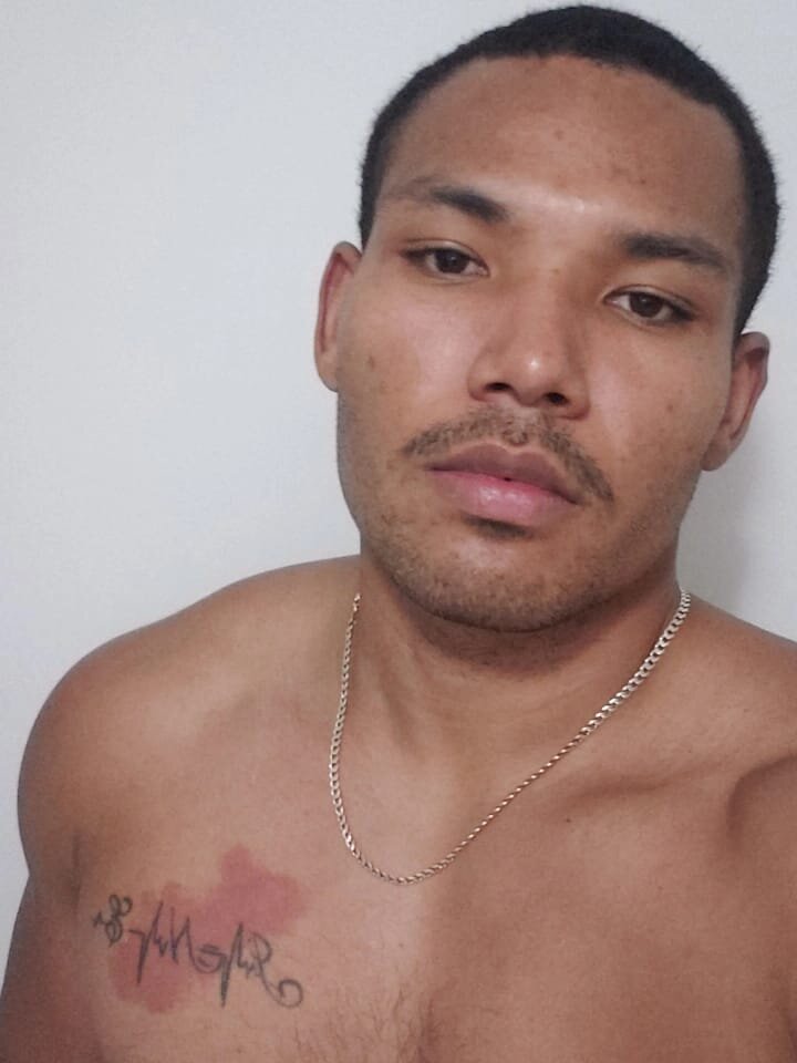 anthonyddurran's Offline XXX Chat