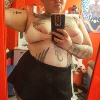 BBW_TATTOO_MO_DELLL's Offline Chat Room