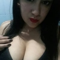 daniela_cruz's Offline Chat Room