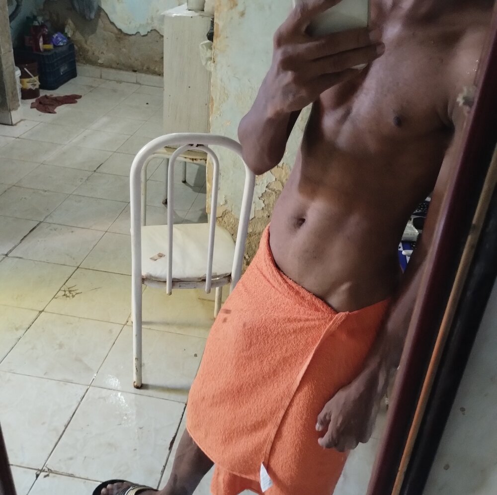 morenooputoo from stripchat