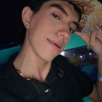 dylan_202520_ - Live Cam