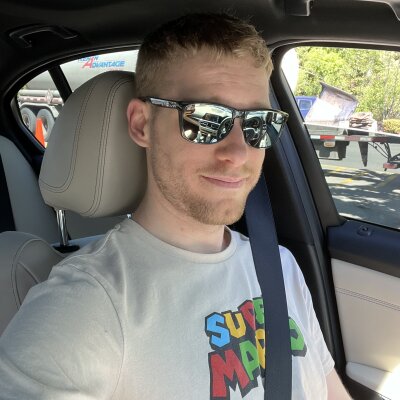 BlueEyedTallGuy94 private show