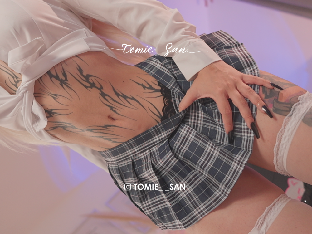 tomie_san from stripchat