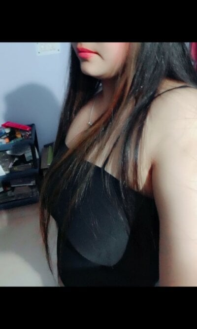 SHUBHI880 on StripChat