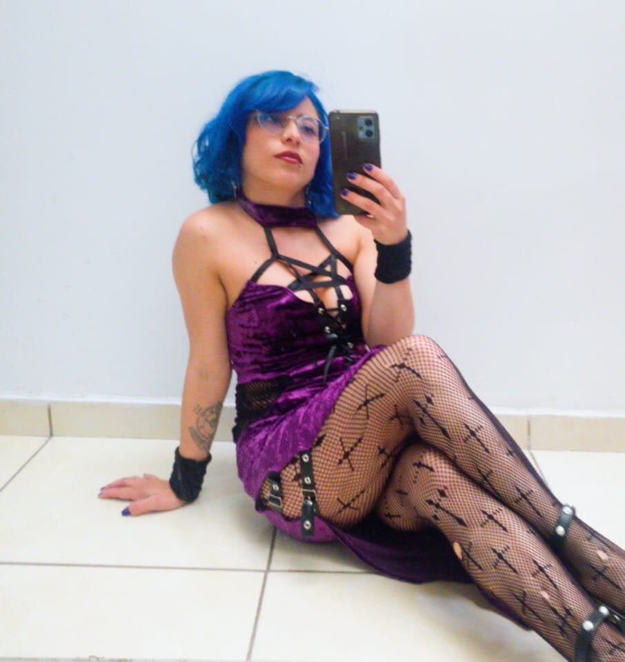 elivecams.com akashawitch_ livesex profile in co cams