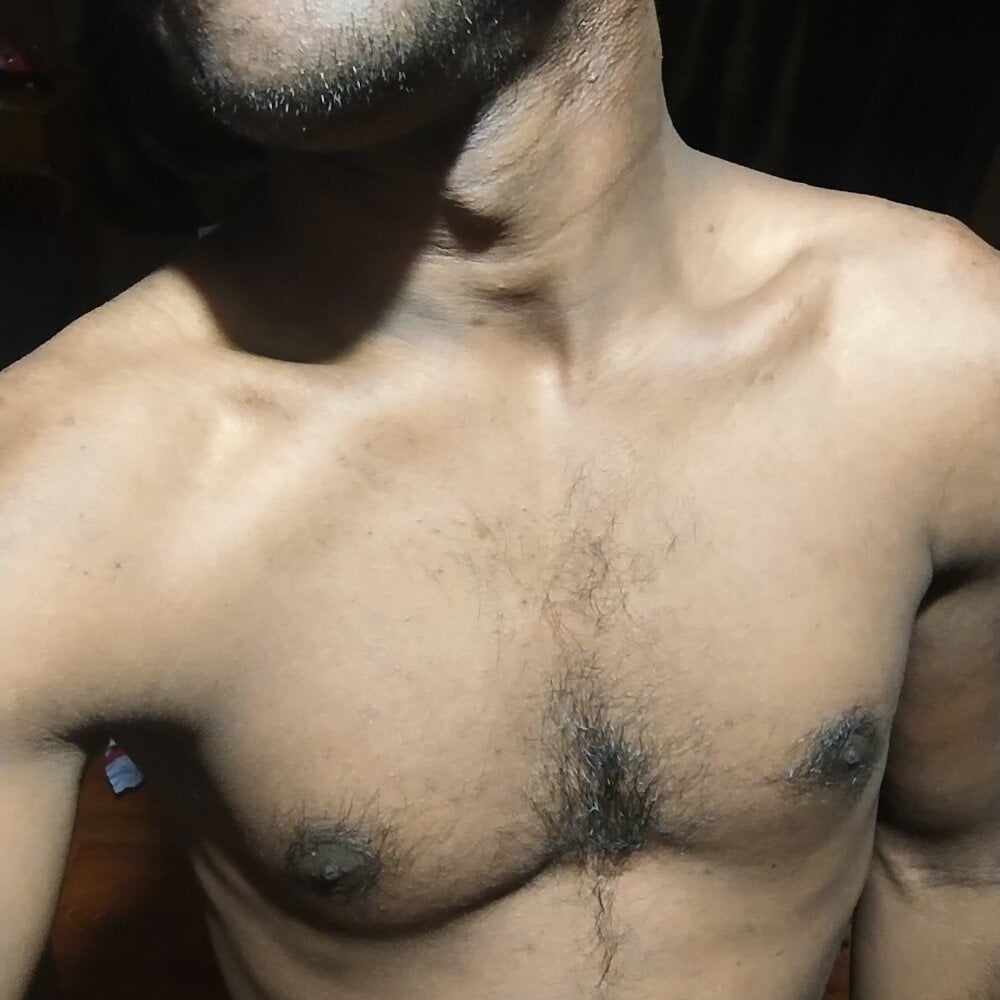 SEXYBOYCALLME profile