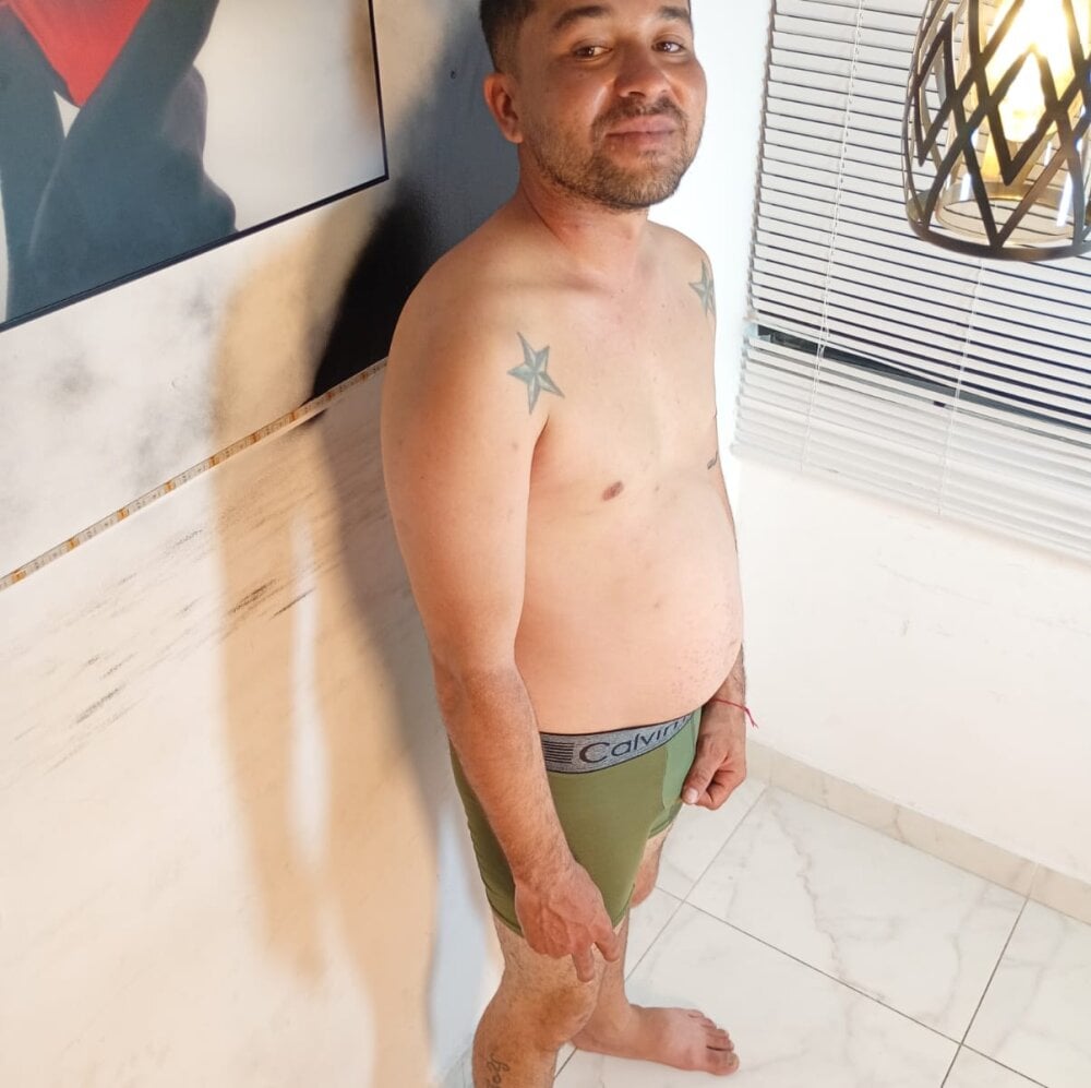 randy_steven1's Offline XXX Chat