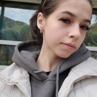 CoraDixong's Offline Chat Room