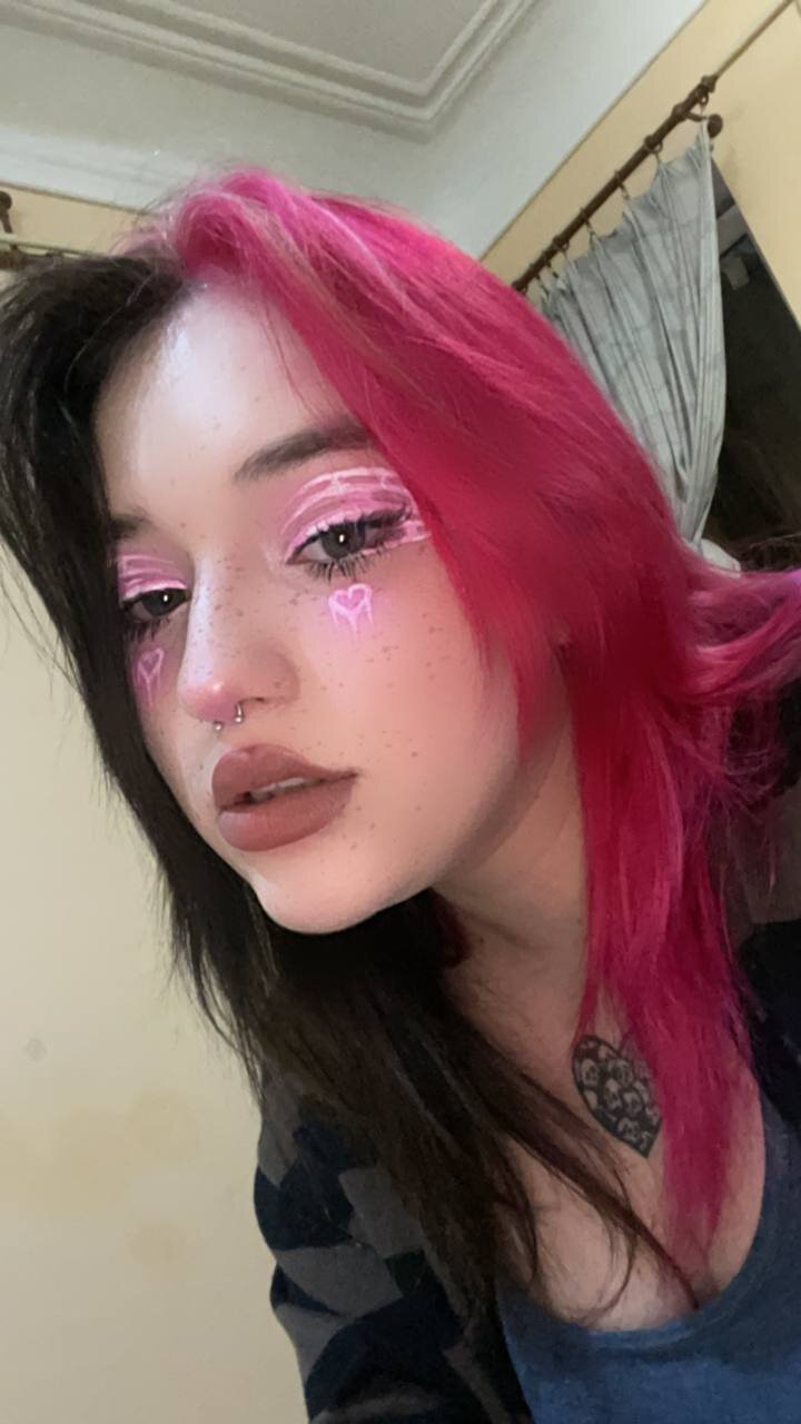 FoxyAstra