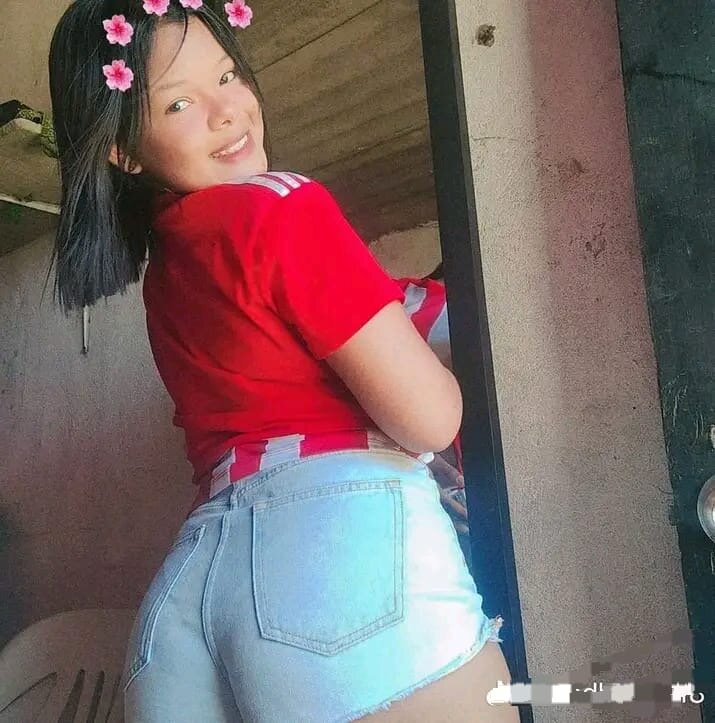 Kiara_hot90