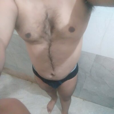 Bottomchubbyvivek