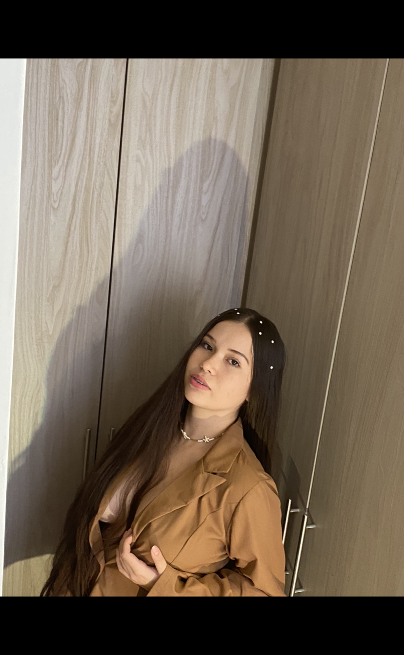 AlanaCuper 🙄 nude cam chat