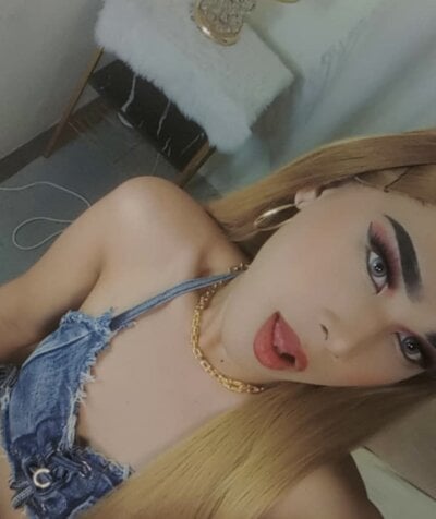 LuxuriousNikkixxx