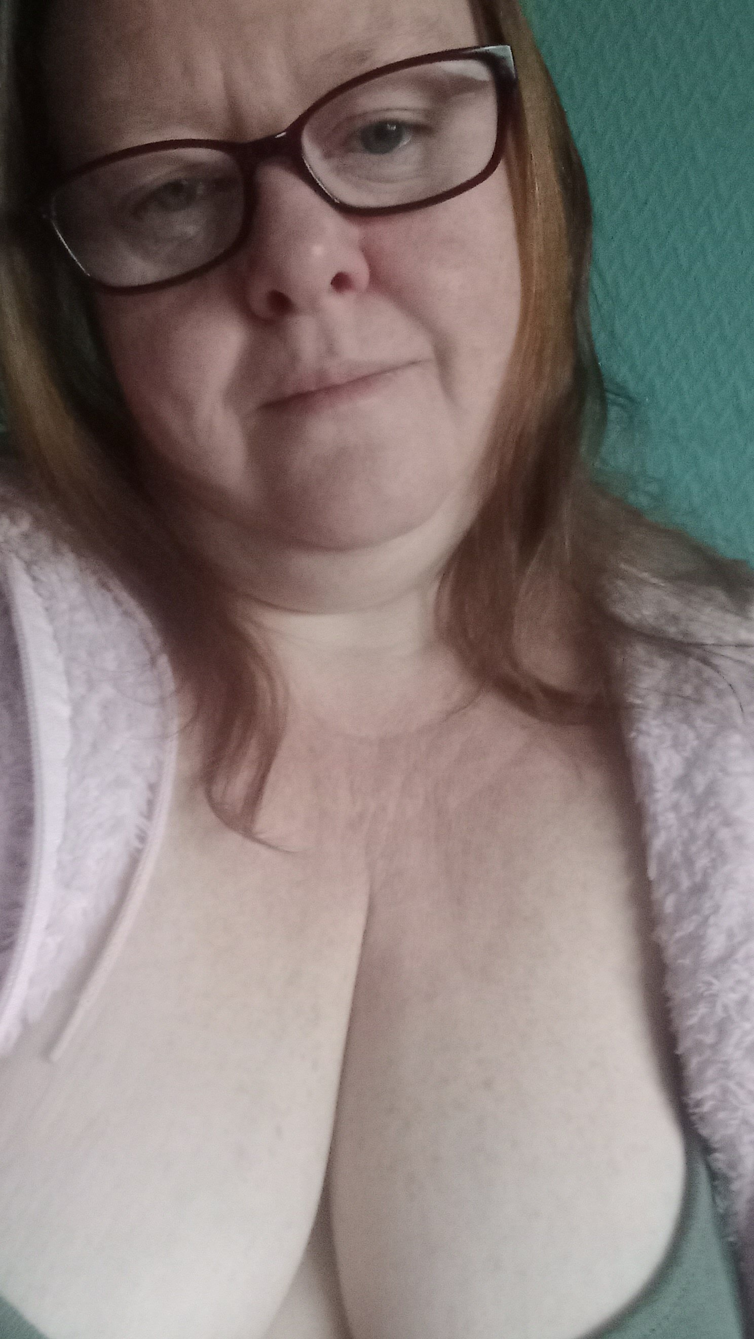 naughtybusty40