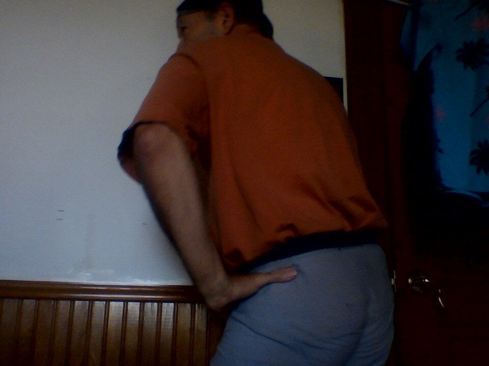 mikethelittledick Offline XXX-chat