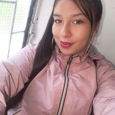 maeruiz303av 🎑 live naked chat